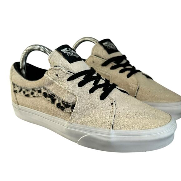 Vans Sk8 Low Suede Marshmallow/Dalmatian print Low-Top Shoes mens 7 women's 8.5 - Picture 1 of 11